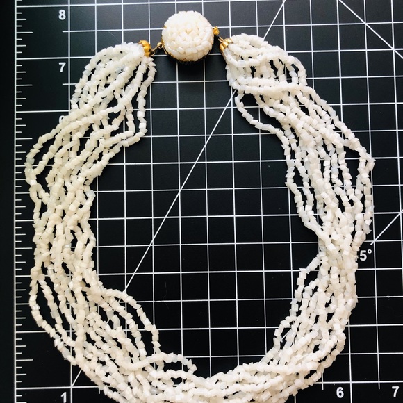 RARE Vintage Estate Italian Deco White Necklace - Picture 8 of 12